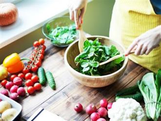 Bước sang tuổi 50, có 5 loại thực phẩm cần tránh và 9 loại rất lên bổ sung để ngăn lão hóa, tăng độ bền sức khỏe