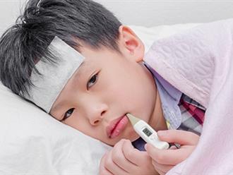 9 cách hạ sốt cho trẻ tưởng tốt lại khiến bệnh nặng thêm và đây mới là 6 bước điều trị đúng trong mùa lạnh