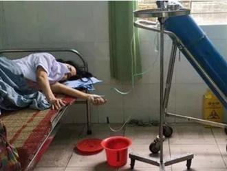 Một nữ nhân viên y tế tại Đà Nẵng ngất xỉu vì làm việc quá sức