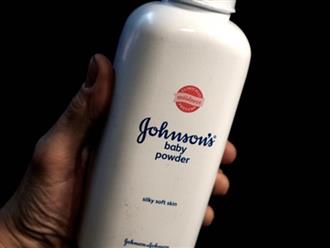 Johnson & Johnson thỏa thuận chi hơn 208 tỷ VNĐ cho người dùng trong vụ kiện phấn rôm gây ung thư