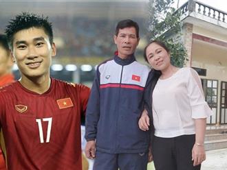 Gia cảnh bình dị của ‘thủ môn đầu tiên ghi bàn tại U23 châu Á’ Nhâm Mạnh Dũng: bố đi làm thuê, mẹ làm công nhân, lúc con được vinh danh vẫn còn làm việc