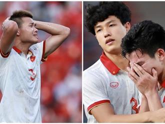 U22 Việt Nam không kìm được nước mắt, khóc nức nở sau trận thua Indonesia