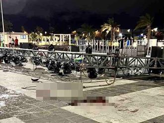 Bình Dương: Hàng trăm người gặp nạn khi đang xem chương trình biểu diễn do giàn đèn sân khấu đổ sập xuống bên dưới