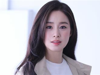 “Vợ yêu của Bi Rain” Kim Tae Hee, nhan sắc của một người mẹ hai con khiến dân tình xuýt xoa