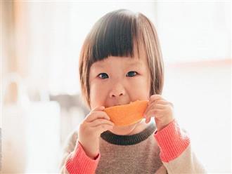 4 loại trái cây cha mẹ nên cho trẻ ăn thường xuyên, vừa giúp tăng khả năng miễn dịch vừa tốt cho mắt
