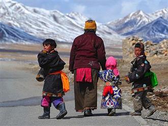 Phương pháp giáo dục trẻ nhỏ ở Tây Tạng: "1 tuổi coi là vua, 5 tuổi là nô lệ", nghe thì ngược đời nhưng càng ngẫm càng thấy đúng