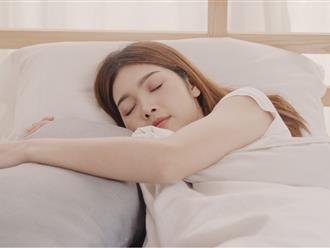 Chuyên gia tiết lộ ngủ sâu giấc không khó nếu kiên trì làm 4 điều này, thói quen vừa đơn giản lại có lợi hơn cả uống thuốc bổ