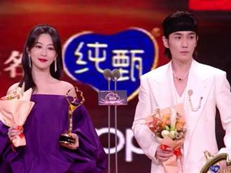 Dương Tử và Chu Nhất Long giành giải thưởng King - Queen Đêm hội Weibo 2023