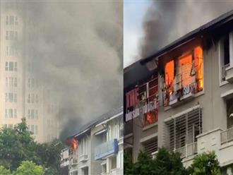 Hà Nội: Cháy cửa hàng bán quần áo trẻ sơ sinh ngay giờ tan tầm, khói đen bốc lên cuồn cuộn