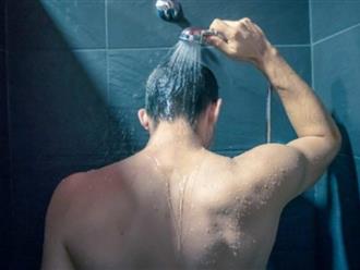 Người tuổi thọ ngắn thường phạm phải 3 lỗi sai này khi tắm, sau 60 tuổi đừng để mắc phải điểm nào