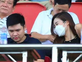 Rộ thông tin Thiếu gia Đỗ Vinh Quang cầu hôn hoa hậu Đỗ Mỹ Linh khiến người hâm mộ không khỏi bất ngờ