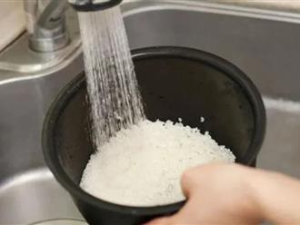 Vo gạo trước khi nấu có tốt không?