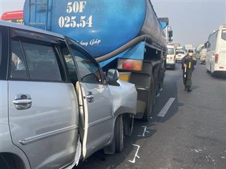 Tai nạn liên hoàn giữa xe ô tô 7 chỗ, xe tải và xe bồn trên cao tốc TPHCM - Trung Lương khiến 2 người bị thương