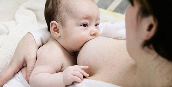 Trẻ sơ sinh bị tiêu chảy: Dấu hiệu và cách khắc phục - Ảnh 3