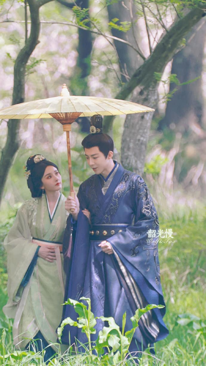 Tống Tổ Nhi và Lưu Vũ Ninh khiến fan một phen đắm chìm 'mật ngọt' trong loạt ảnh của Chiết Yêu - Ảnh 1
