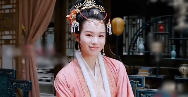 Tích Hoa Chỉ 'nhá hàng' tạo hình nhân vật, Trương Tịnh Nghi có khả năng bị 'át nhiệt' bởi một sao nữ Hồng Kông có tiếng - Ảnh 3