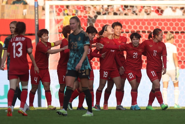 Thanh Nhã xé lưới thủ môn top 5 thế giới, ĐT nữ Việt Nam thua trên thế thắng, tự tin bước vào World Cup - Ảnh 1