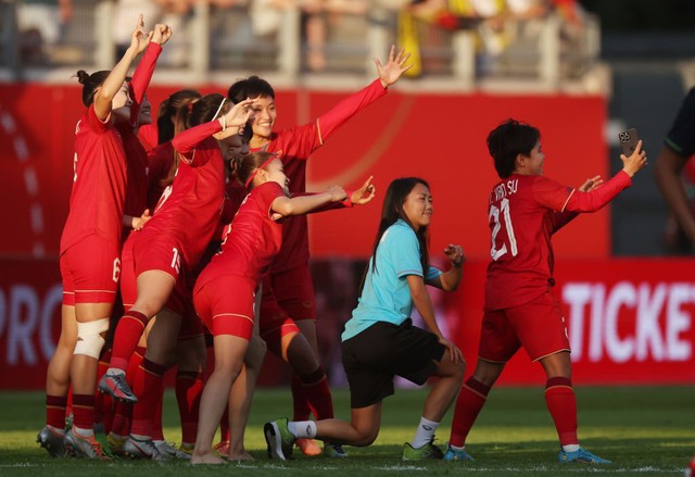 Thanh Nhã xé lưới thủ môn top 5 thế giới, ĐT nữ Việt Nam thua trên thế thắng, tự tin bước vào World Cup - Ảnh 5