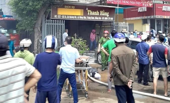 Cháy nhà ở Đồng Nai, một người bị thương, một người bị thiêu cháy ở phòng ngủ - Ảnh 1