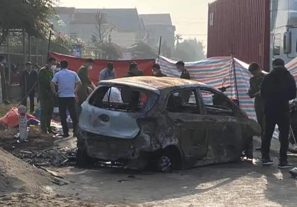 Bất ngờ với danh tính thi thể trong xe ô tô bị cháy ở Thái Bình - Ảnh 1