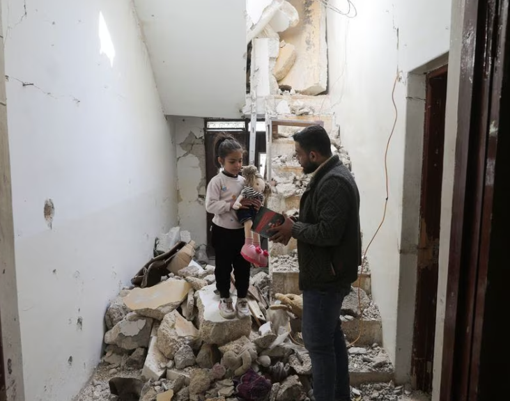 Động đất kinh hoàng càn quét, trường học Syria im ắng, thầy trò bỏ mạng đau thương - Ảnh 1