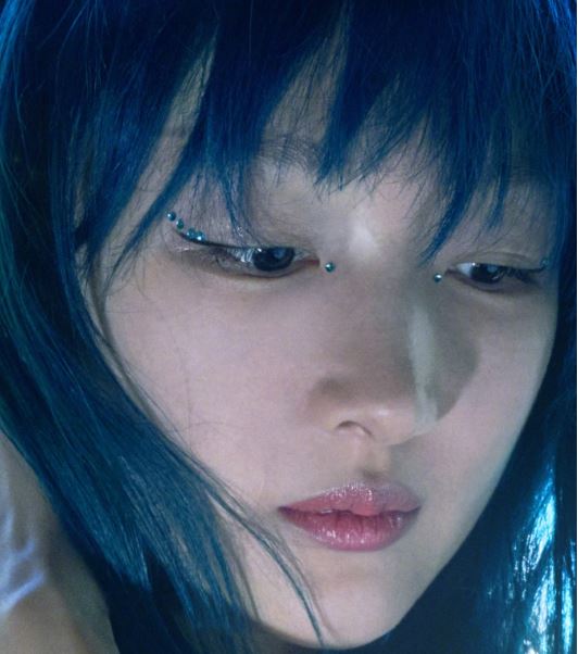 Châu Đông Vũ bất ngờ xuất hiện với tạo hình bỏng mắt trên một tạp chí nổi tiếng khiến netizen 'tròn mắt dẹt' - Ảnh 3