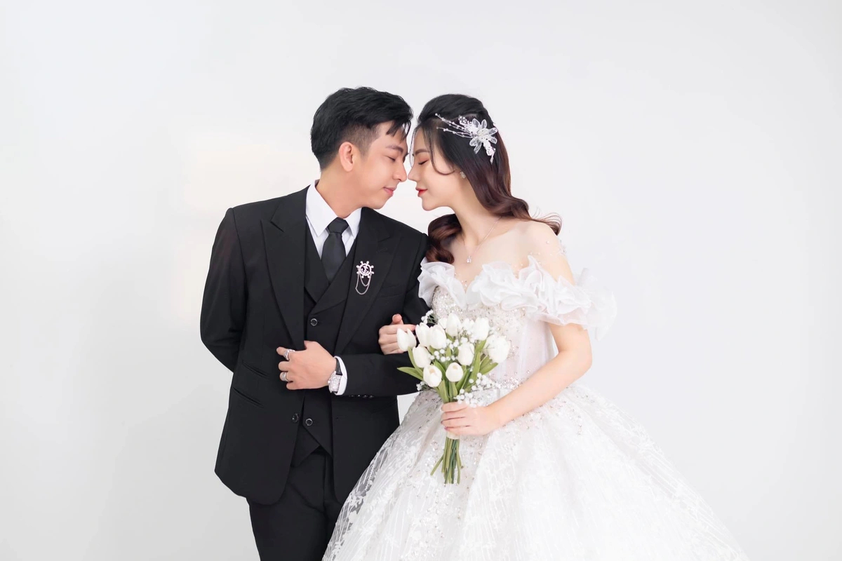 Sau Hồ Gia Hùng, một thành viên khác của HKT sắp 'cưới vợ' vào tháng 10, bất ngờ hơn khi biết ngày tổ chức hôn lễ - Ảnh 4