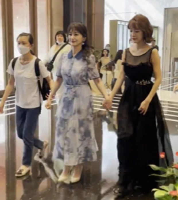 Nhan sắc không tuổi của Triệu Nhã Chi tiếp tục gây bão, netizen: 'U70 mà nhìn cứ như gái 30'  - Ảnh 1