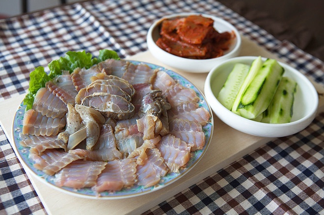 Những món ăn Hàn Quốc khiến du khách lần đầu nhìn thấy đều phải khiếp sợ, có một món chỉ cần ngửi mùi ai cũng bỏ chạy - Ảnh 4