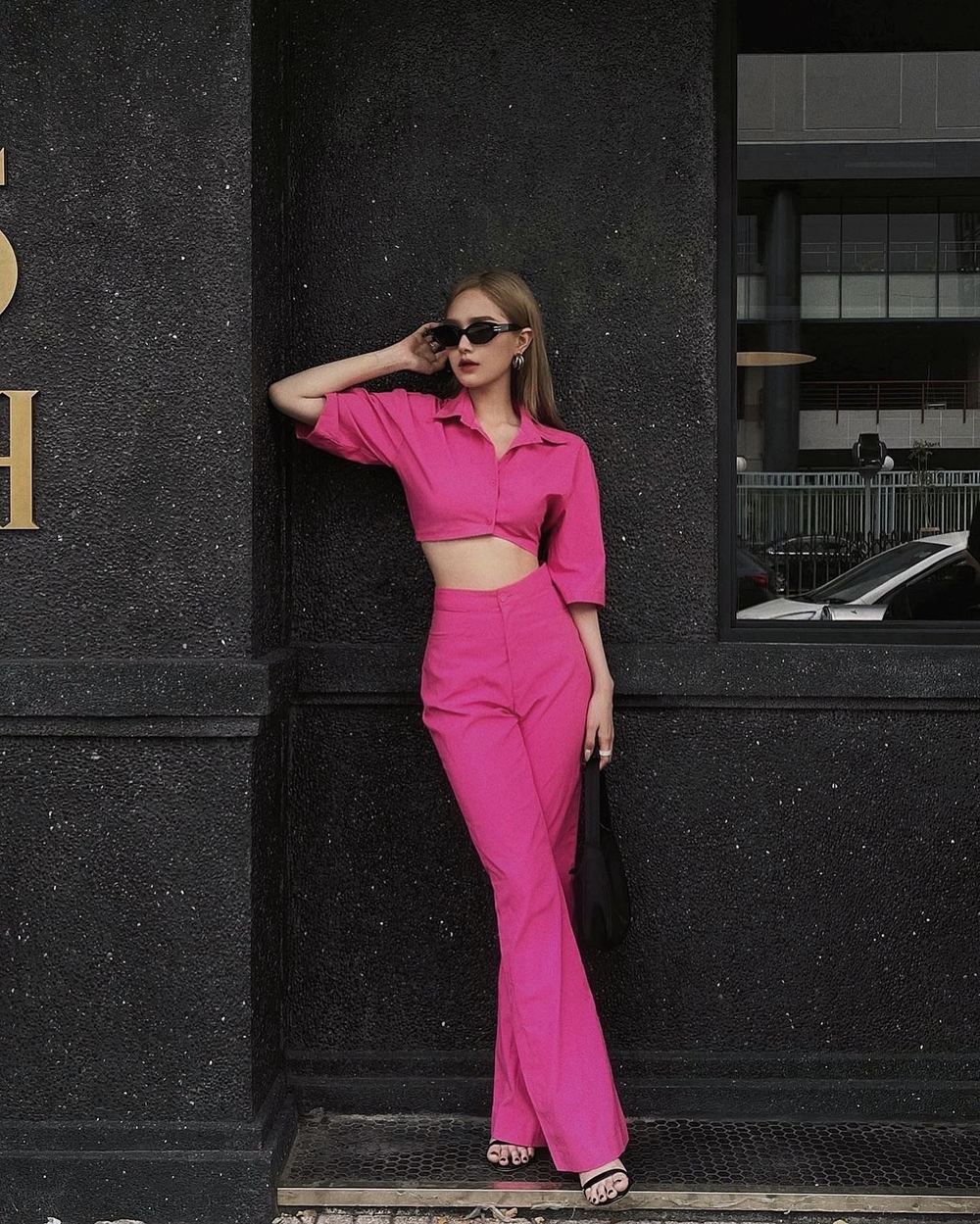 Bà xã của 'streamer giàu nhất Việt Nam' Xoài Non ngọt lịm trong những lần diện trang phục màu hồng - Ảnh 5