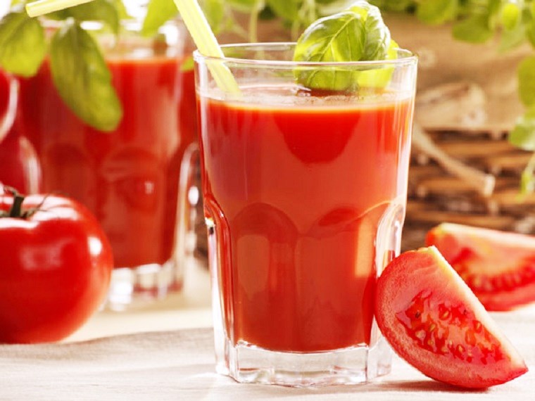 Nước ép cà chua và những công dụng tuyệt vời đối với sức khỏe - Ảnh 1