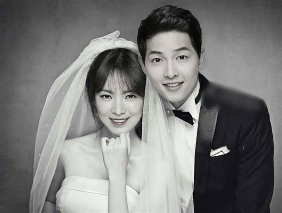 Cặp đôi Song Joong Ki – Song Hye Kyo dù đã ly hôn nhưng vẫn không ngừng tạo nhiệt, thu hút sự chú ý của truyền thông xứ Trung - Ảnh 7