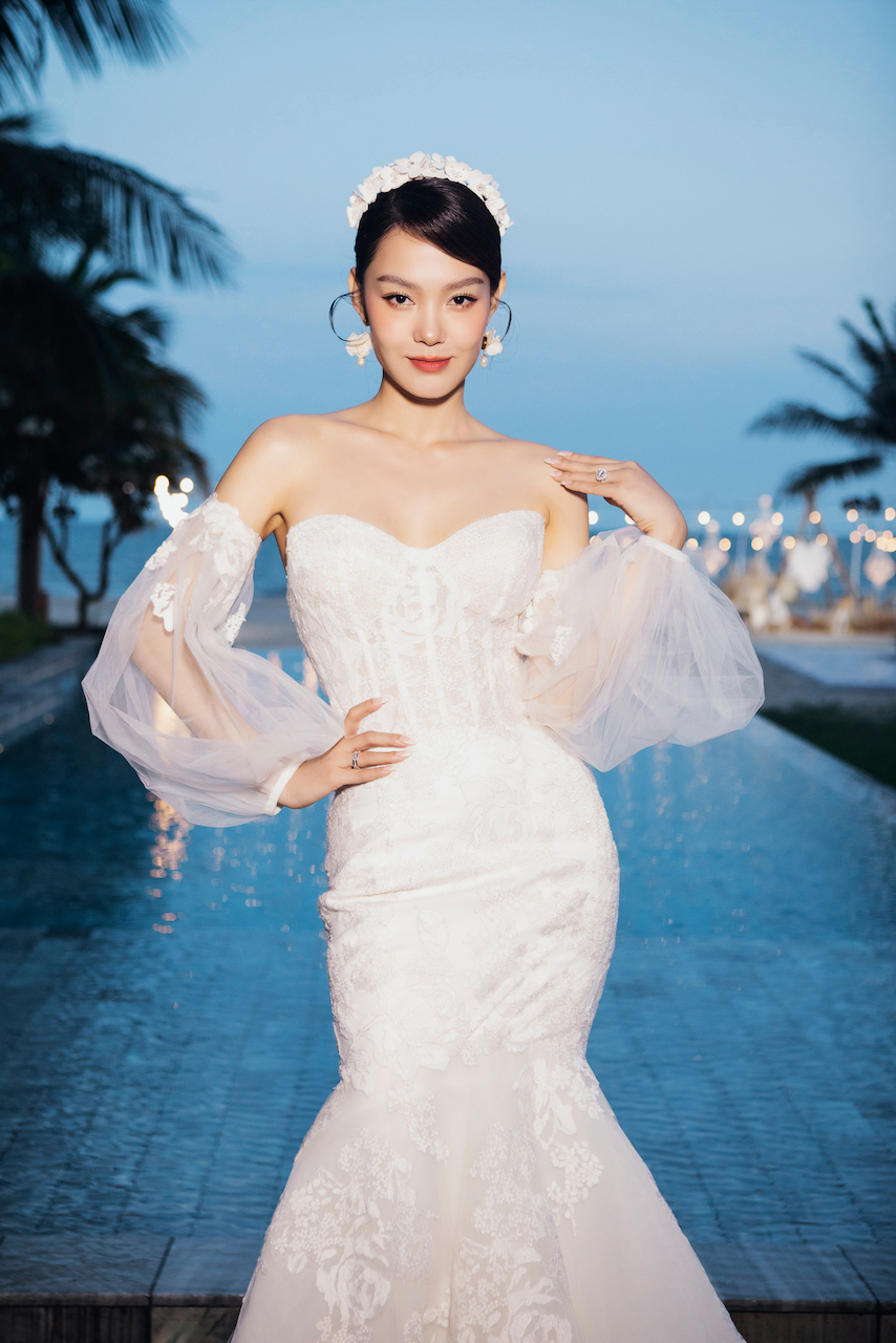 Những con số gây choáng trong đám cưới của Minh Hằng và chồng đại gia, giá trị chiếc váy cưới ngang ngửa chị đẹp Son Ye Jin - Ảnh 5
