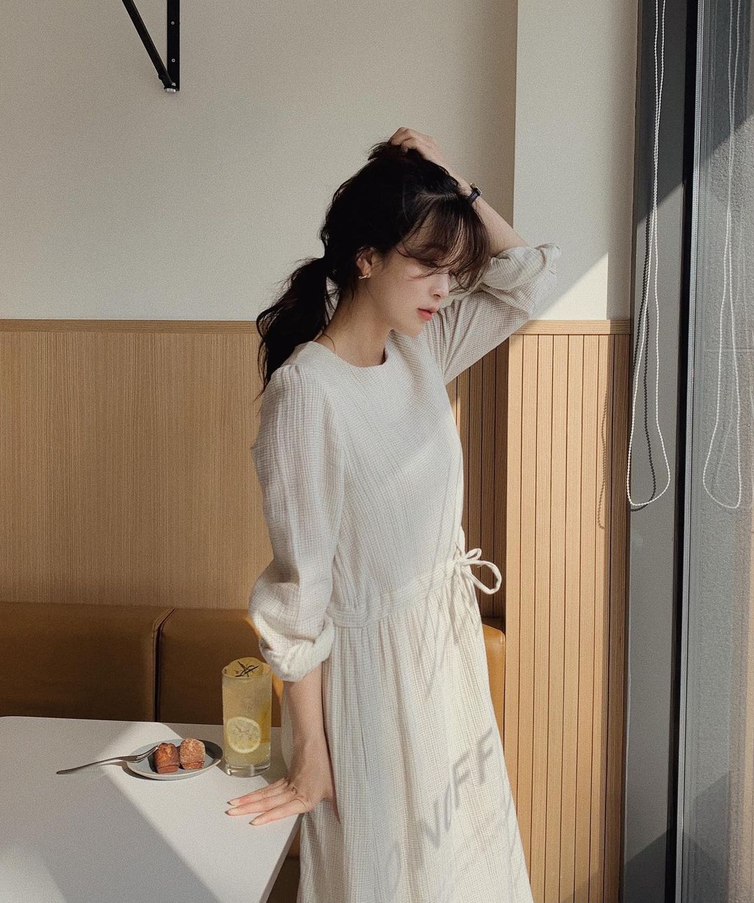 Hè đến là gái Hàn lại diện đủ kiểu váy trắng siêu trẻ xinh và tinh tế, xem mà muốn sắm cả 'lố' về nhà - Ảnh 15