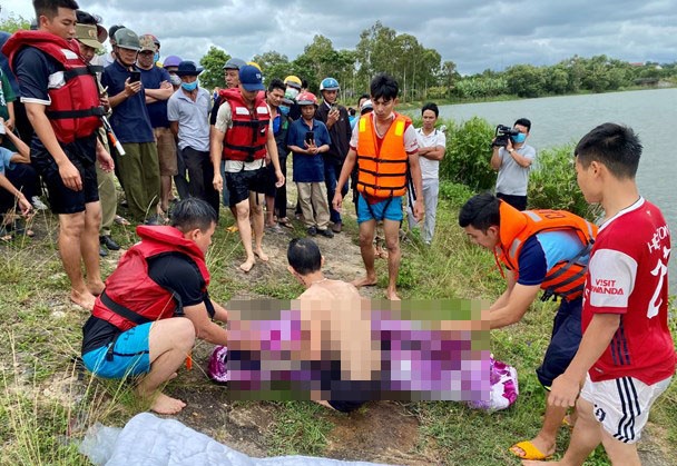Phát hiện thi thể 2 cô gái dưới hồ nước tỉnh Đắk Lắk - Ảnh 2