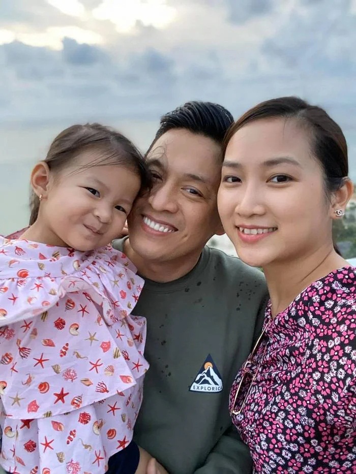 Con gái Lam Trường làm một việc ngọt ngào dành cho ba khiến netizen vừa cảm động vừa tan chảy - Ảnh 2