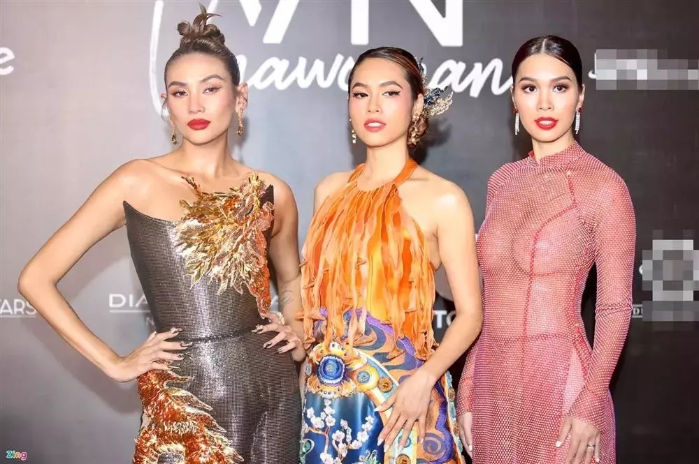 Vụ siêu mẫu Hà Anh mặc áo dài phản cảm tại Hoa hậu Hoàn vũ Việt Nam, đơn vị tổ chức bị phạt 70 triệu đồng - Ảnh 4