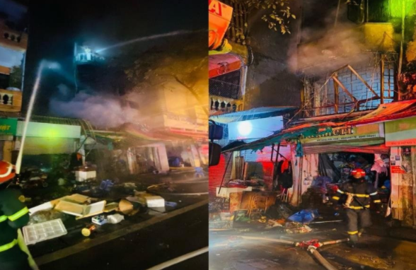 Một ngày sau vụ cháy khiến 4 người tử vong ở Hà Nội: Hàng xóm xót xa vì chủ nhà ăn ở hiền lành, phúc đức, ai cũng quý mến - Ảnh 1