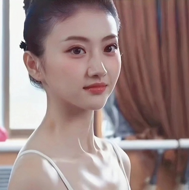 Loạt ảnh cũ bị đào lại, nhan sắc thật của ‘đệ nhất mỹ nữ Bắc Kinh’ Cảnh Điềm gây sốt MXH - Ảnh 3