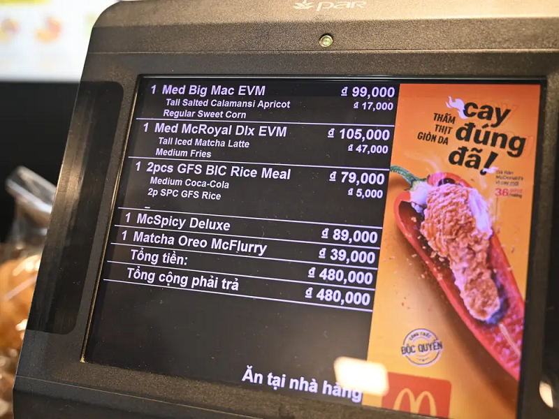 Hệ thống thức ăn nhanh McDonald ở Việt Nam có gì lạ? - Ảnh 4