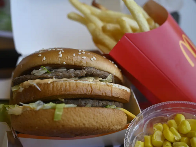 Hệ thống thức ăn nhanh McDonald ở Việt Nam có gì lạ? - Ảnh 6