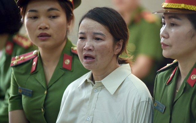 Thông tin MỚI vụ nữ sinh giao gà ở Điện Biên bị sát hại: Mẹ ruột sắp hầu tòa sau thời gian một mực kêu oan - Ảnh 1