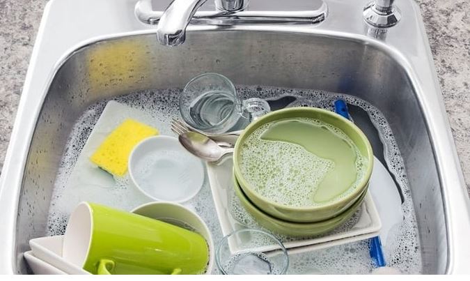 Thói quen khi rửa bát làm vi khuẩn gia tăng 70 lần - Ảnh 3