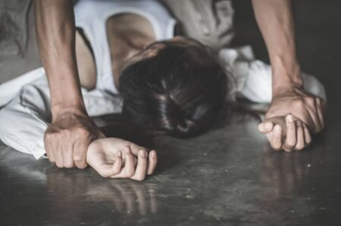 Vụ cô gái 17 tuổi bị cưỡng hiếp suốt 7 tháng ngay tại nhà: Bắt giữ anh trai - Ảnh 1