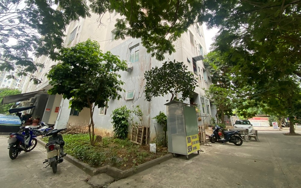 Vụ nam sinh lớp 6 rơi từ tầng 6 chung cư ở Đà Nẵng: Nạn nhân qua cơn nguy kịch sau phẫu thuật, lúc tỉnh gọi được 'mẹ ơi' - Ảnh 1