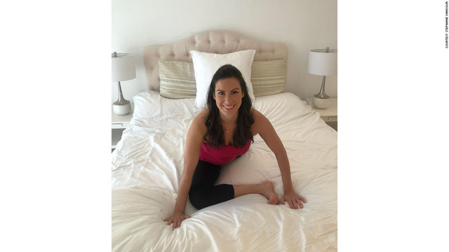 Tác dụng thần kỳ của 5 phút Yoga trước khi đi ngủ: Đơn giản, tiết kiệm chi phí nhưng cực kỳ hiệu quả với người ngồi cả ngày - Ảnh 6