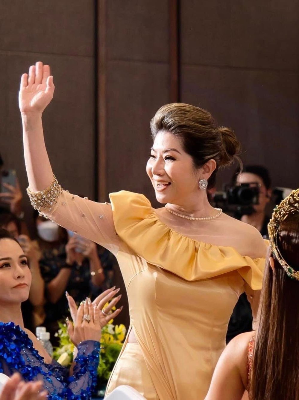 Vừa đăng quang, hoa hậu Lê Hoàng Phương được Phó Chủ tịch Miss Grand International dự đoán 'nối gót' Thuỳ Tiên! - Ảnh 3
